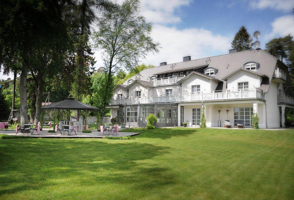 Villa Park Wiselka Spa & Wellness Extérieur photo